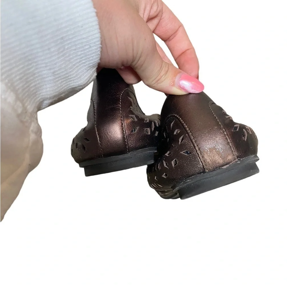 Vionic Surin Bronze Ballet Flats 9